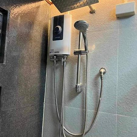 Millennium Plaza Hotel Makati City Dış mekan fotoğraf